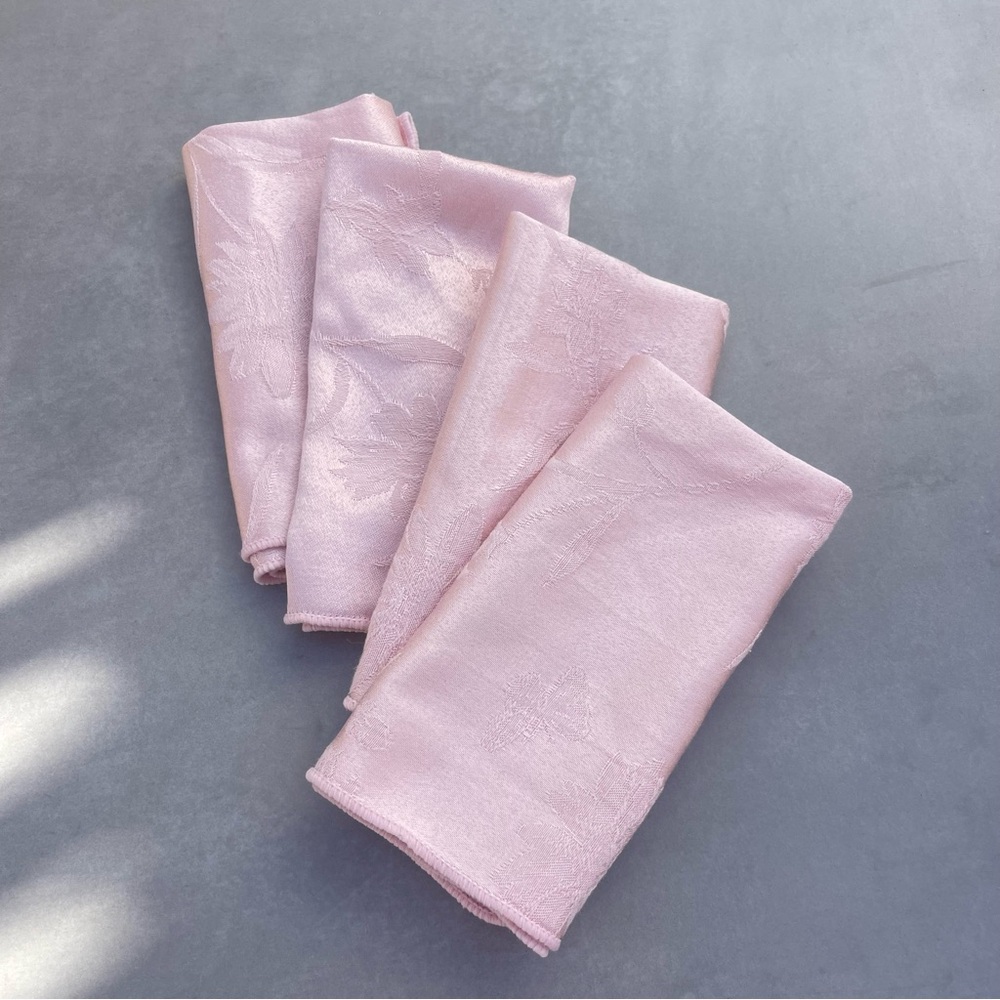 Pink Spring Napkin Set - Picture 7 of 10